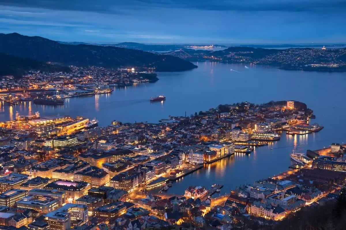 Dinbnb Apartment L Elevator - 18Spm Balcony - 2 Min To City Train Bergen Norvégia